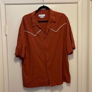 Urban Outfitters Button Down Shirt (Size L)